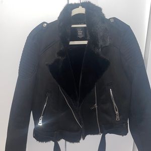 Zara outerwear jacket with black fur inside